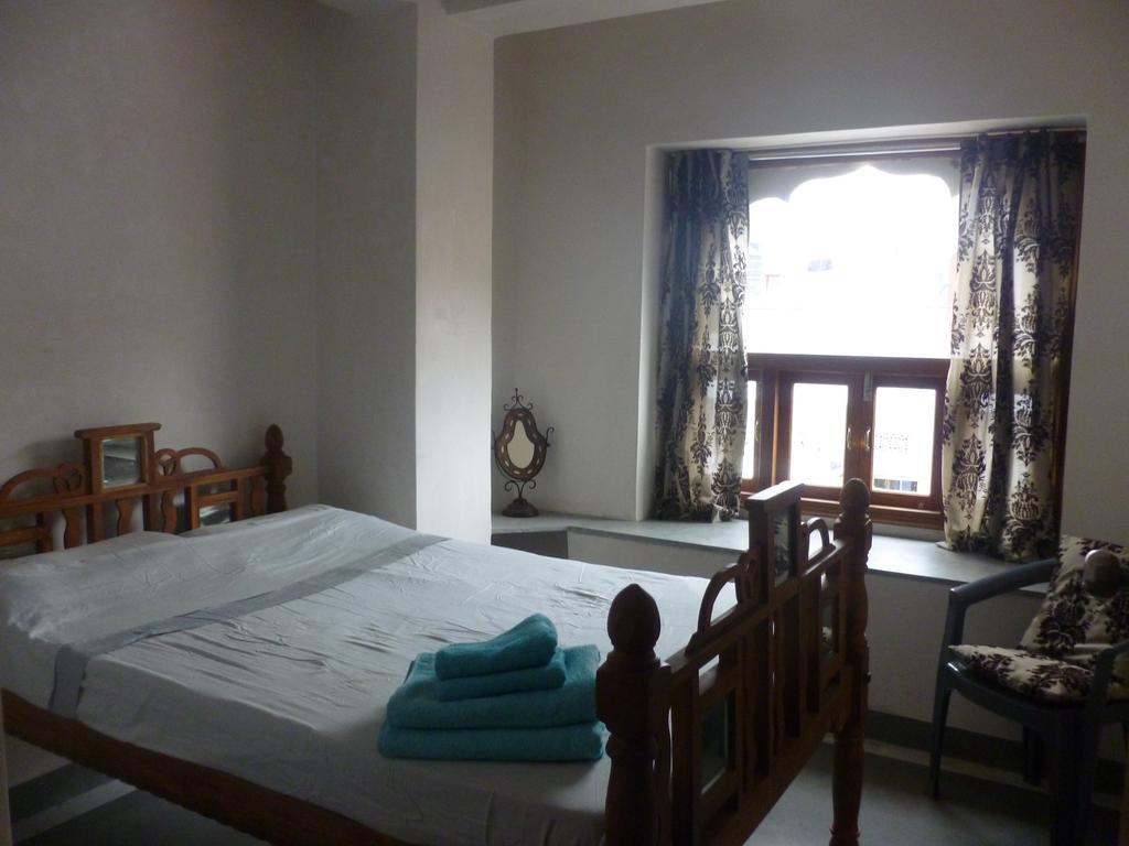 Silver Moon Haveli أُودايبور الغرفة الصورة